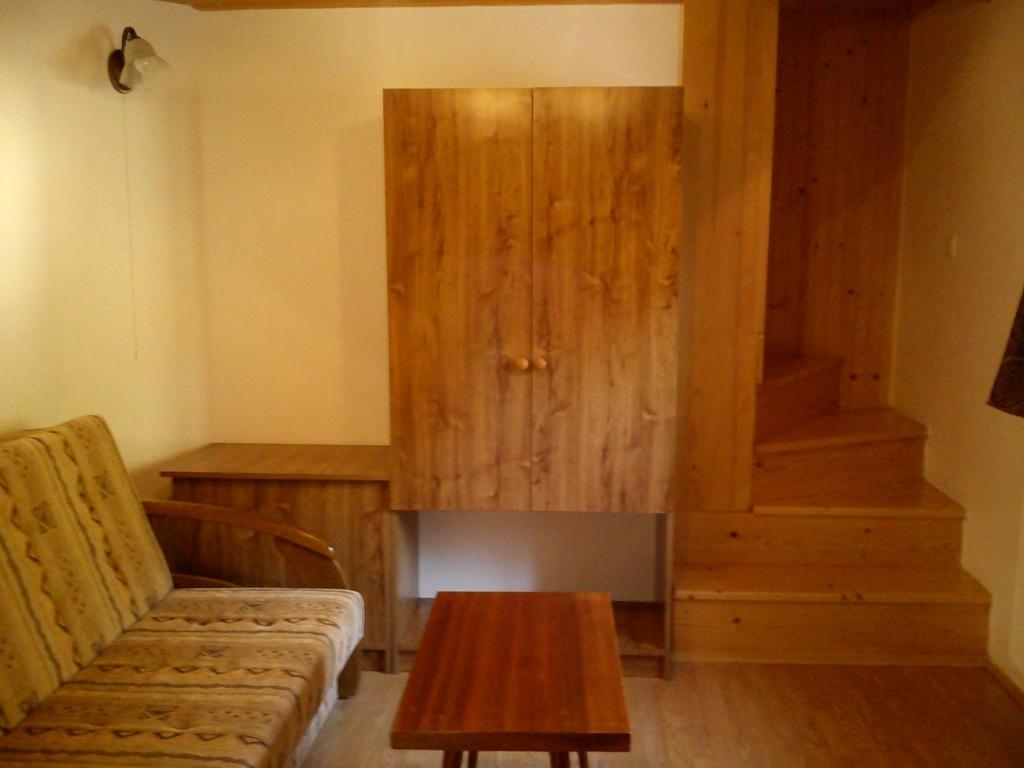 Guest House Pieninka Lesnica Exterior photo